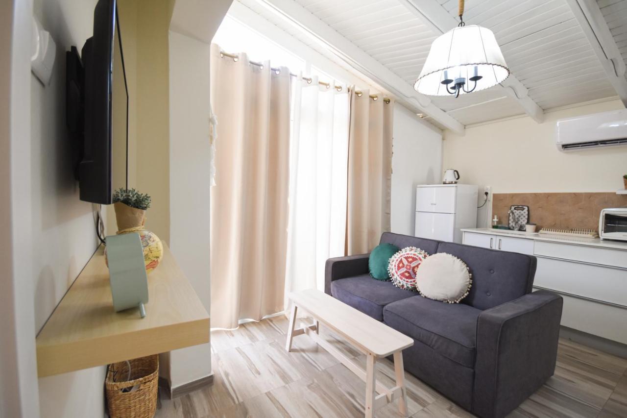 Sunshine Suite Boutique Only 5 Min Walk To The Beach - By Seaelo Eilat Luaran gambar